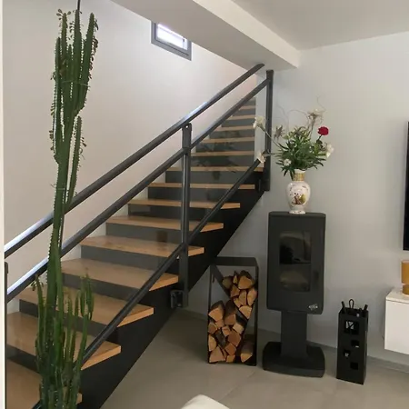 De Standing Piscine Privee A 15 Min Des Plages 8vb11 וילה פרפיניין