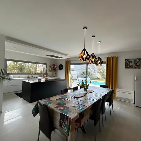 De Standing Piscine Privee A 15 Min Des Plages 8vb11 *